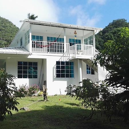 Posada Mango Tree South West Bay Exterior photo